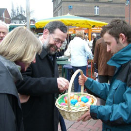 Marina-Markt im Duisburger Innenhafen 2025