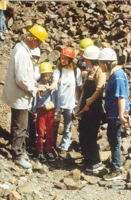 Auf der Suche nach Quarzen und Kristallen