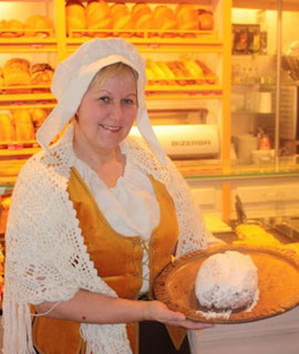 Die Bäckersfrau und der Dresdner Stollen